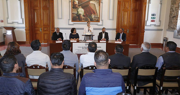 Ediles de 9 juntas auxiliares rinden protesta