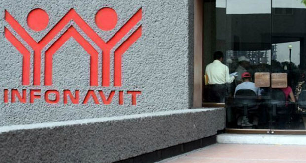 Trabajadores acusan que créditos de Infonavit se vuelven impagables