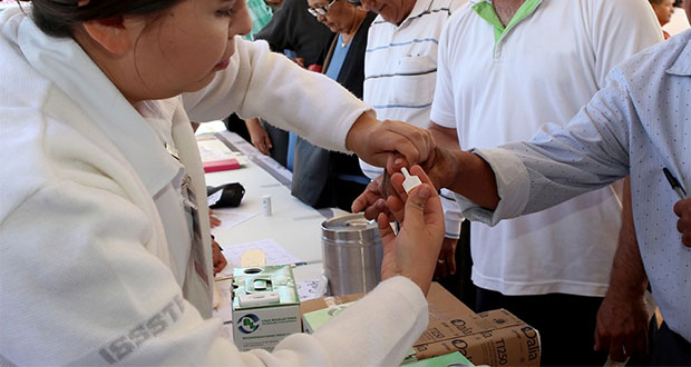 Sin síntomas, entre 60 y 70% de casos de cáncer de próstata: Issste