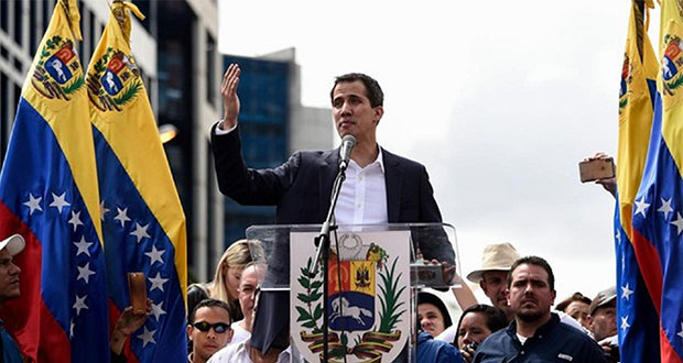 Vicepresidente de EU insiste a México reconocer a Guaidó en Venezuela