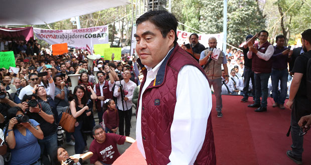 Con mensaje SMS, promueven precandidatura y ventaja de Barbosa