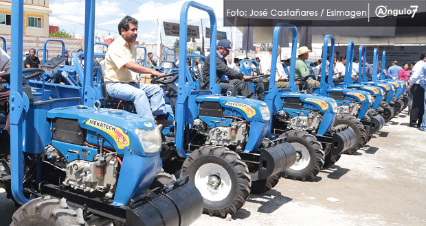 Entrega de mototractores se cancela: ahora será maquinaria especializada