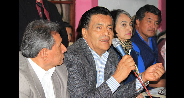 Académicos se pronuncian para que Barbosa repita como candidato