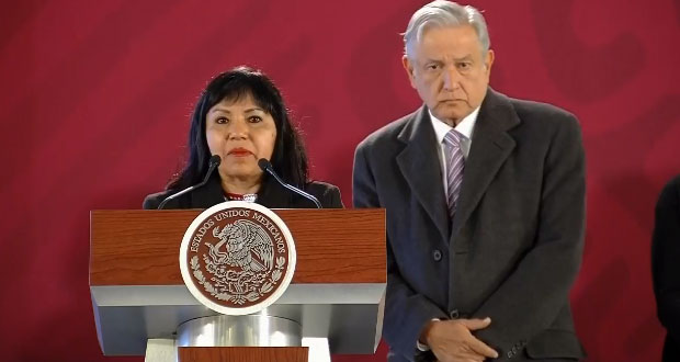 Poblana que coordina becas federales regresa 40 mp por tope salarial