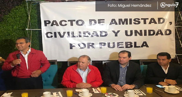 Isabel Merlo toma protesta a integrantes de Fundación Colosio