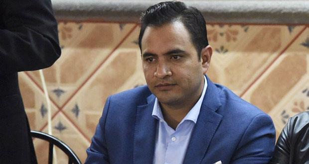 Asistente de diputado de CPP intimida a reportera, denuncia Red Periodistas