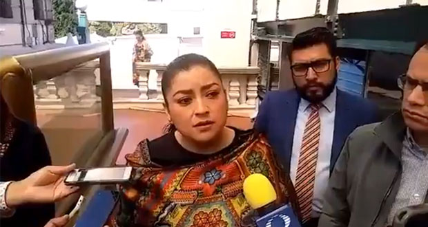 Afirma Claudia Rivera que no dará línea sobre candidato de Morena