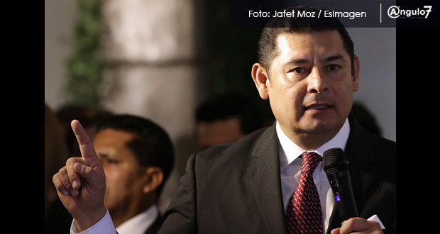 32 ediles exigen a Armenta no usarlos para promocionarse como candidato