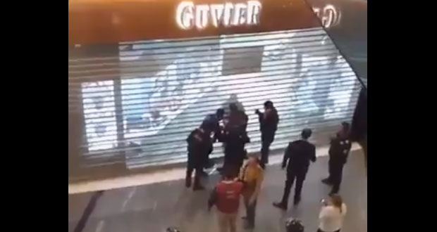 Asalto armado a joyería en Parque Puebla causa pánico y cierre de accesos