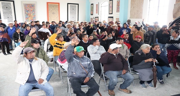 En consulta indígena, acuerda destino de recursos en Pahuatlán