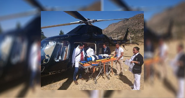 Helicóptero del estado traslada a menor a hospital de la Angelópolis