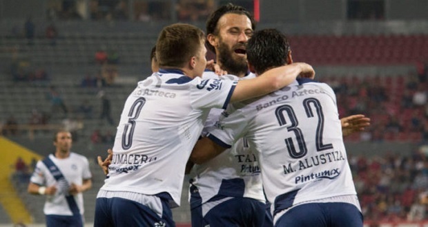 “Chelis” debuta con remontada y Puebla vence 2-1 a Atlas de visita