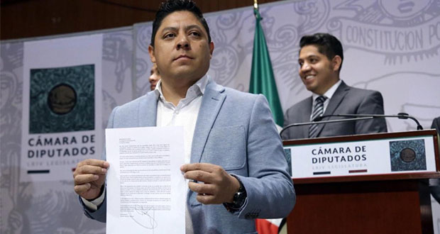 Se quiebra PRD en San Lázaro: renuncian coordinador y 8 diputados
