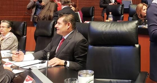 En Senado, 55 morenistas apoyan aspiración de Armenta a gubernatura