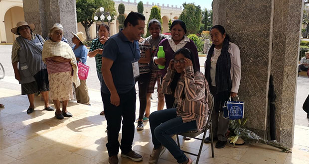 Ayuntamiento de Ahuatempan realiza segunda campaña de salud visual