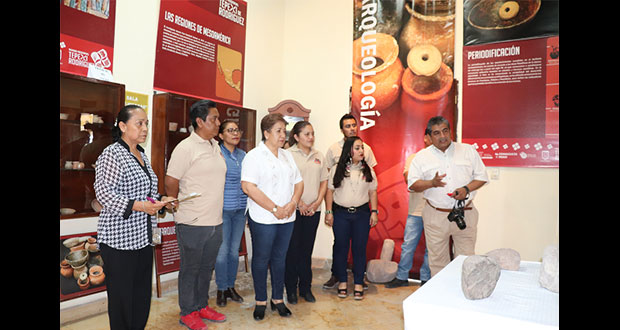 Ayuntamiento de Tepexi abre exhibición de piezas prehispánicas