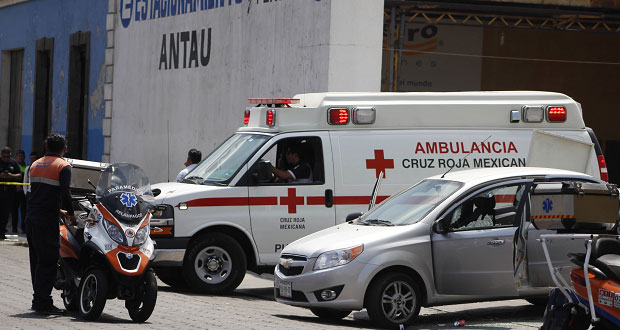 Balean a hombre saliendo de estacionamiento en el Centro Histórico
