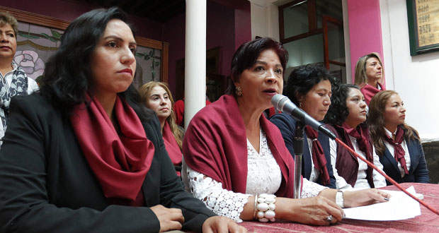 Red de Mujeres urge a que de atiendan causas de género en Puebla