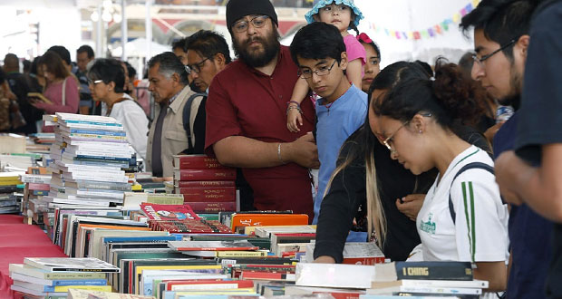Asisten más de 55 mil personas a Fiesta del Libro en la Angelópolis