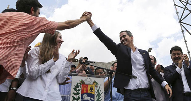 Guaidó regresa a Venezuela para “terminar con usurpación” de Maduro