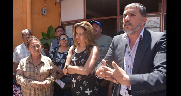Tianguistas de Atlixco se inconforman con nuevo horario de venta