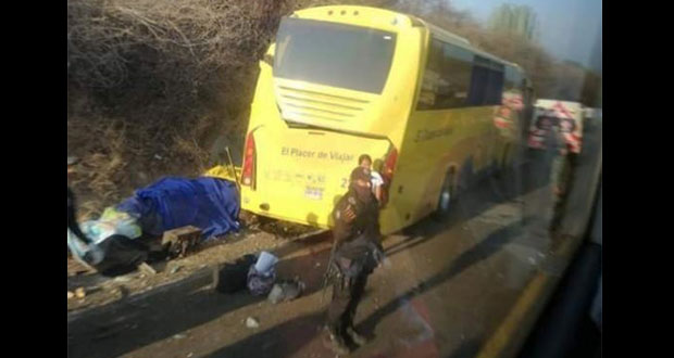 Mueren 9 en volcadura de autobús en Petlalcingo; 4 eran alumnas del tec de Acatlán