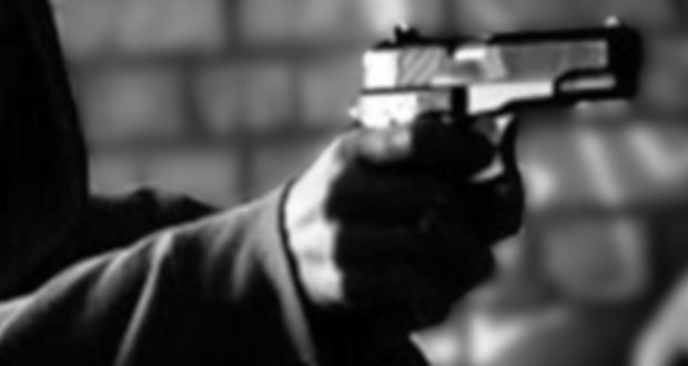 Sujetos armados disparan contra hombre en Ahuazotepec