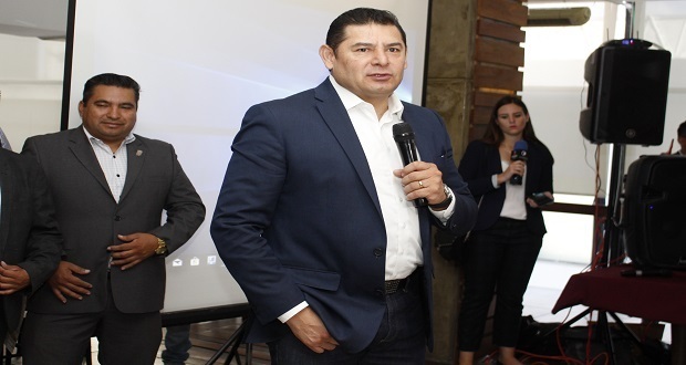 Armenta regresará al Senado para apoyar a Morena a ganar elección