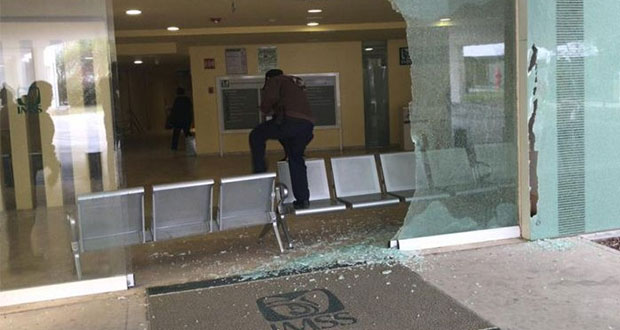 Balacera causa daños y pánico en hospital del IMSS en Reynosa