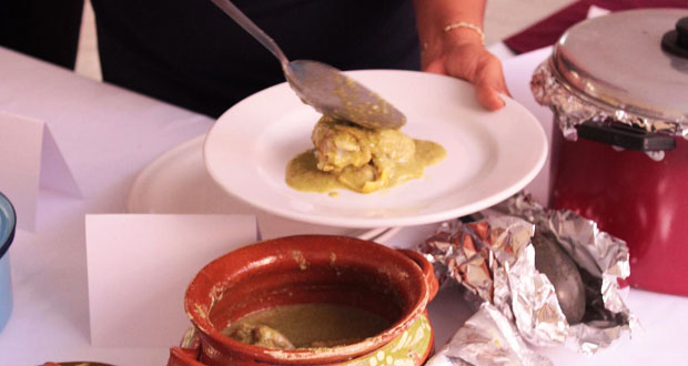 Promueven concurso gastronómico en la feria de Tecomatlán