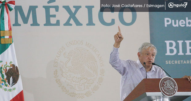 En visita a Puebla, AMLO exige no usar su imagen y elección sin fraude