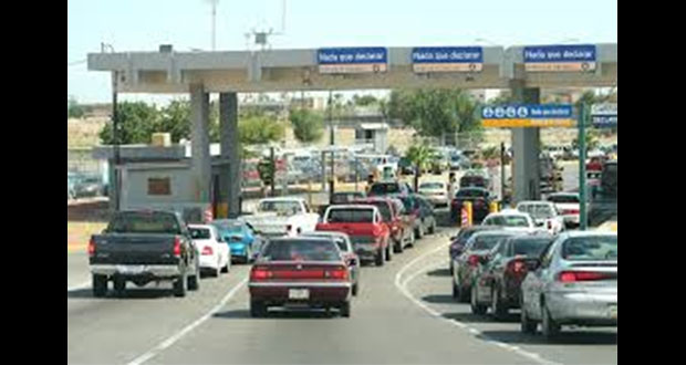 Reportan hasta 5 horas de espera para cruzar frontera México y EU