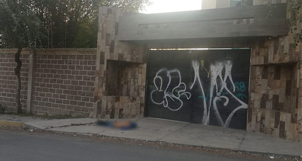 Abandonan cadáver con mensaje en supuesta casa de “El Negro”, en Clavijero