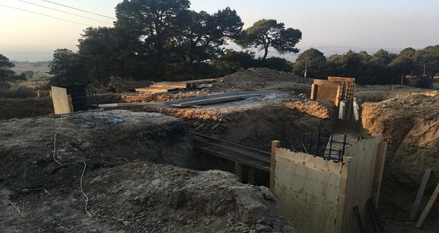 Vecinos de Tepontla acusan construcción de “3ª antena” en cerro Zapotecas