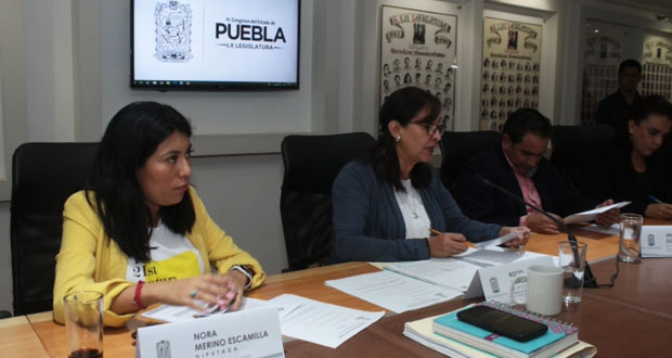 En Congreso de Puebla, avanza permiso de maternidad por 14 semanas