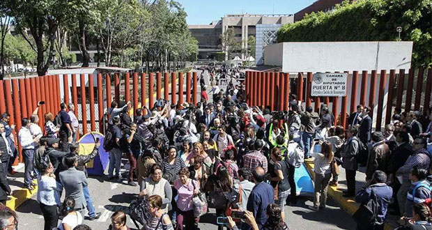 Finaliza mitin de miembros de la CNTE frente a Cámara de Diputados
