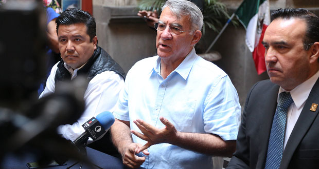 Asegura Fraile que Enrique Cárdenas está a 10 puntos de Barbosa
