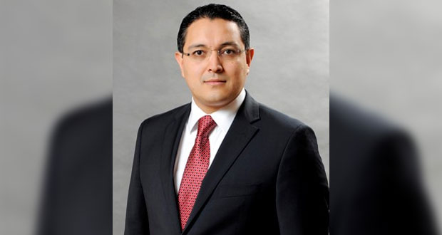 Guillermo Zúñiga renuncia a la CRE; Ejecutivo sumaría 5 comisionados