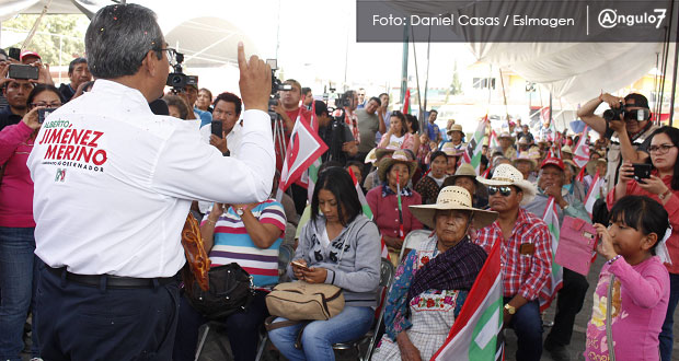 Jiménez Merino promete entrega de despensas y casas para mujeres violentadas