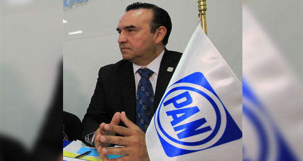PAN denuncia a Barbosa por presencia de funcionarios en evento