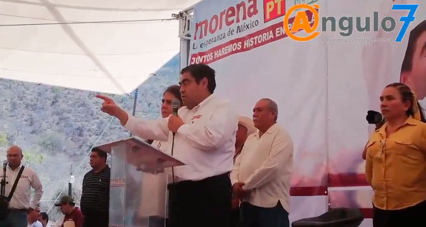 En Chiautla, Barbosa afirma que no cederá a chantajes de Alejandro Armenta