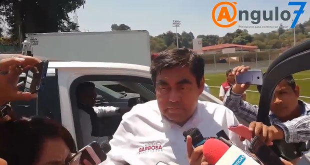 Advierte Barbosa que revisarán contratos de salud y megaproyectos
