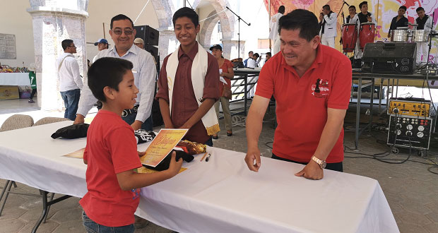 Realizan torneo de ajedrez en Feria Ahuatempan 2019