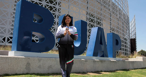 Alumna de BUAP competirá en karate en Juegos Panamericanos de Lima