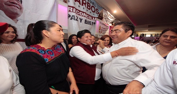 Puebla estará a la vanguardia en derechos de mujeres: Barbosa