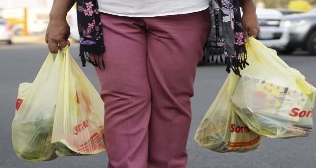 En Canaco, se ampararían contra multas por prohibición de plásticos