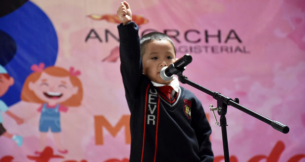 Con recital de poesía, culmina octava mini Espartaqueada en Atlixco