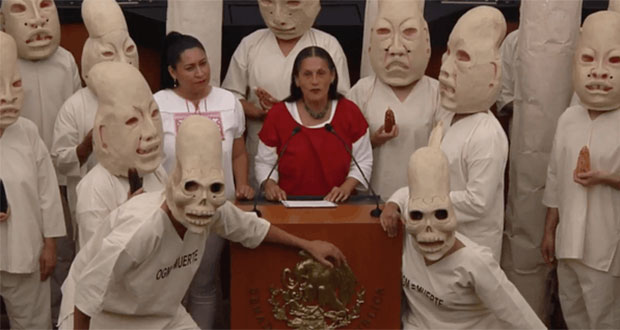Con “ofrenda”, senadoras proponen proteger y promover maíz nativo