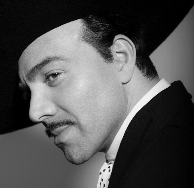 Las reacciones tras imagen de Omar Chaparro como Pedro Infante