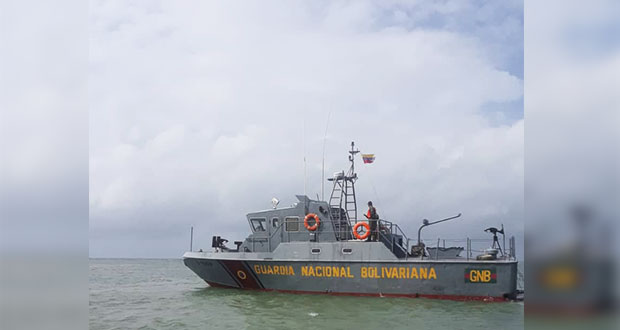 Barco con venezolanos que escapaban se hunde